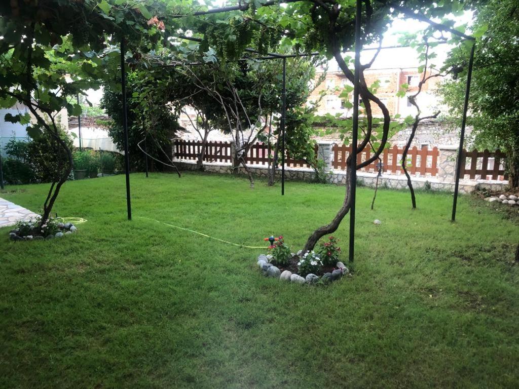 Vila Culli Permet Exterior photo